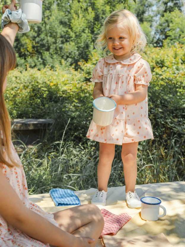 Vestido seersucker micro-xadrez e morangos - Image 4