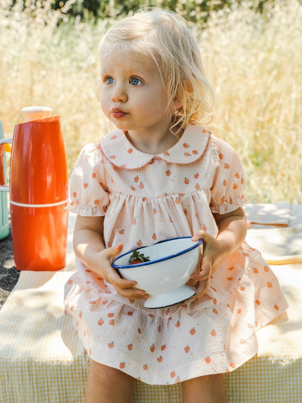 Vestido seersucker micro-xadrez e morangos - Image 3