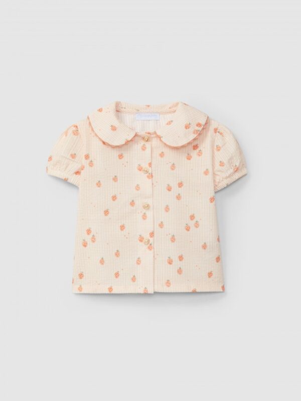 Blusa seersucker micro-xadrez e morangos