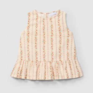 Top micro-vichy e flores