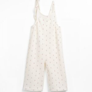 Macacão com laço na alça