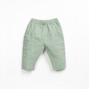 Calça de tecido com bolsos laterais
