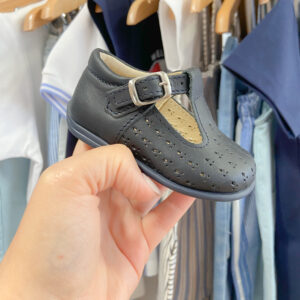 Sandália Inglesa pele azul marinho Mania do Pé