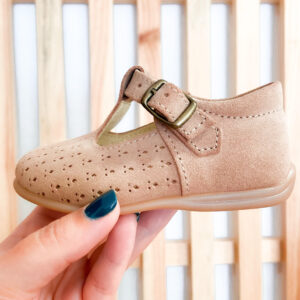 Sandália Inglesa pele carneira Mania do Pé