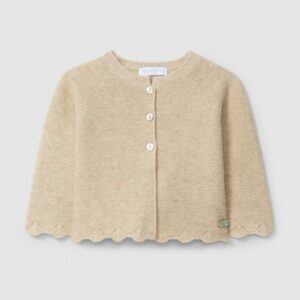 Casaco tricotado com detalhes