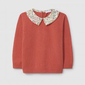 Camisola tricotada com gola em tecido