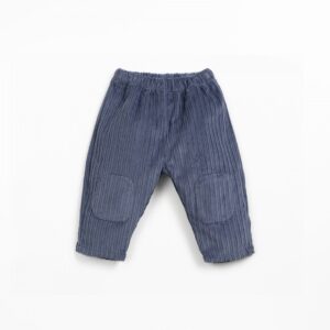 Calça em bombazine com mistura de fibras naturais e fibras recicladas