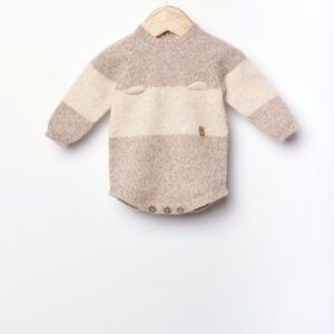 Fofo com ursinho tricotado em lã merino