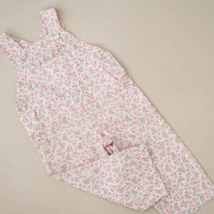 Jardineiras com Flores e Bolsos