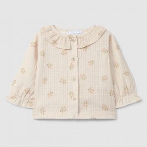 Blusa de flores com gola de folho